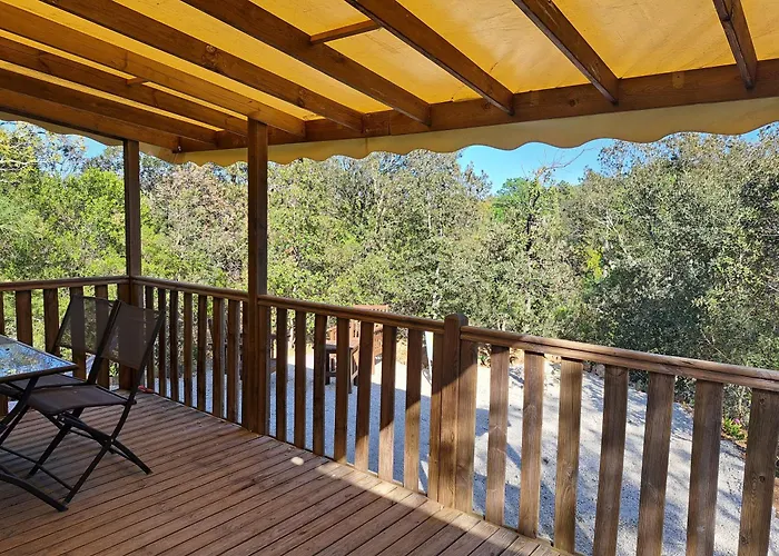 4 Personnes Sur Sur Propriete Privee Au Calme A 10 Mn Des Plages De Maxime Kemping Sainte-Maxime