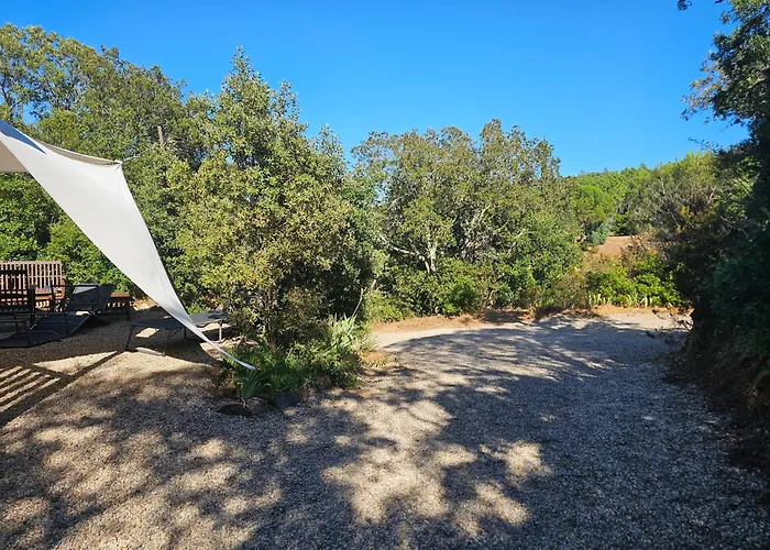 4 Personnes Sur Sur Propriété Privée Au Calme à 10 Mn Des Plages De Maxime Sainte-Maxime